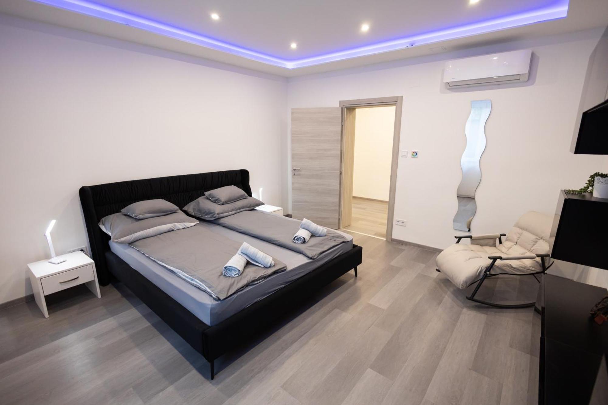 Fonix Apartman ديبريتْسين المظهر الخارجي الصورة